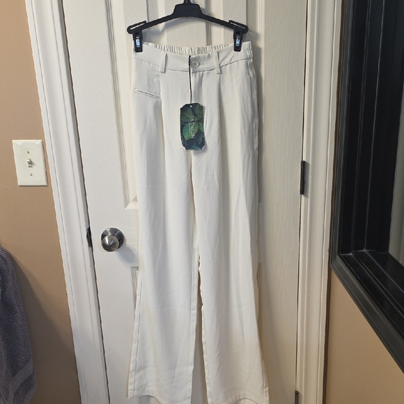 Fashion Collection Pants - Women's Cream Trousers